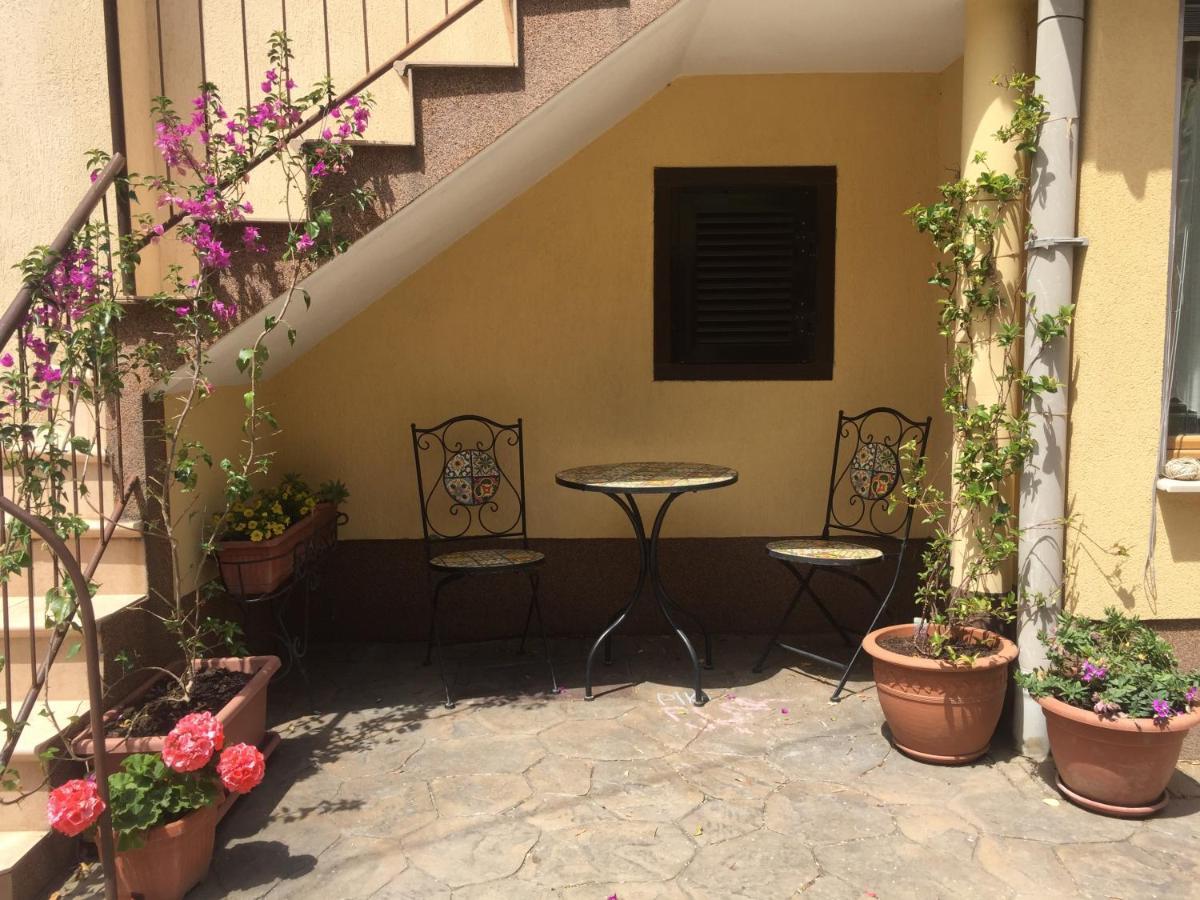 Apartma Izola Buitenkant foto